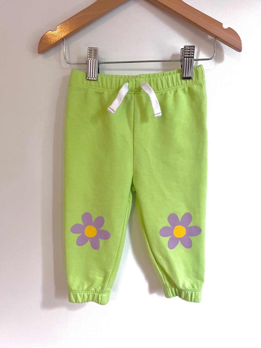 $5 💥Like New🌸 Flower Knee Baby Girl Sweatpants Joggers, Lime Green, French Terry